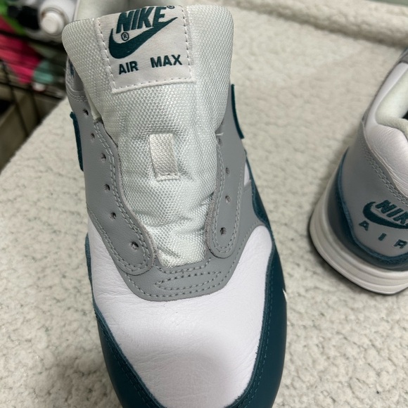 Nike Air Max White and Teal Sneakers